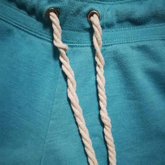 G21 Shorts - Picture 2 of 6